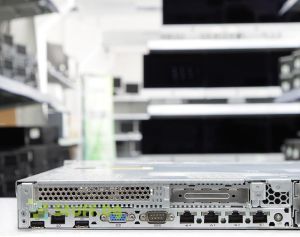 HP ProLiant DL360p Gen8