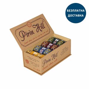 Кутия с 4 чифта Вълнени чорапи с Подаръци