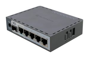 Mikrotik Рутер E60iUGS hEX S routerOS L4