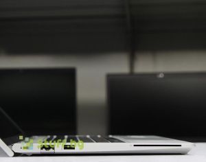 HP EliteBook 640 G10