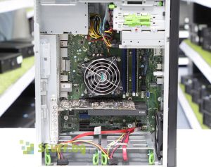 Fujitsu Celsius W580