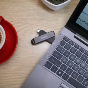 SanDisk Флаш памет Extreme PRO Dual Drive 2TB, USB-A, USB-C