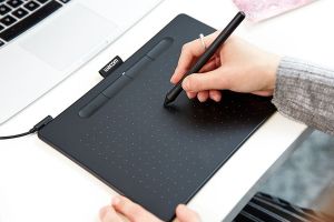 Таблет Wacom Intuos M Black