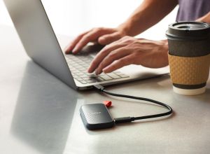 Външен SSD SanDisk Extreme , 500GB, USB 3.1 Gen2 Type-C, Черен